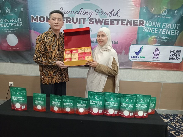 RatasTV photo of Monk Fruit Sweetener launch with PT Rekan Manis Indonesia and Guilin Hengliyuan Biotech